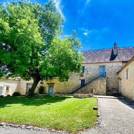 Hotel Chambre D'Hote "La Pierre" Domaine De Fonpeyroune Conne-de-Labarde Esterno foto